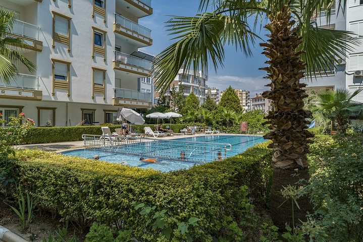 شقة 1 +1 مع الأثاث في ليمان 700 متر إلى البحر