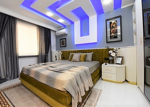 اطلالة بحر وميناء  مباشرة - شقة 3 غرف وصالة - بناء حديث - مركز الانيا 