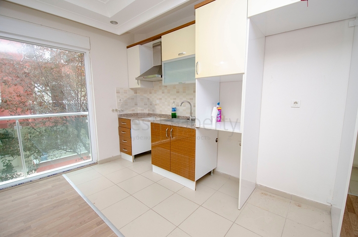 شقة 1 + 1 في مجمع في هورما كونيالتي أنطاليا