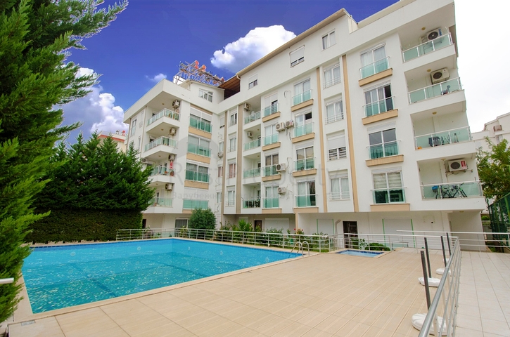 شقة 1 + 1 في مجمع في هورما كونيالتي أنطاليا