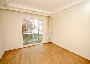 شقة 1 + 1 في مجمع في هورما كونيالتي أنطاليا