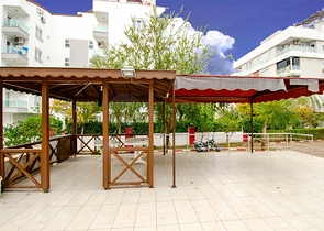 شقة 1 + 1 في مجمع في هورما كونيالتي أنطاليا