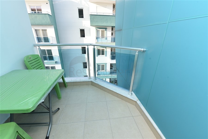 شقة مؤثثة من تصميم غرفة وصالة ضمن مجمع سكني فاخر في مهموتلار / الانيا 