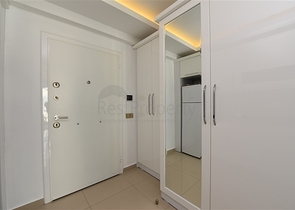 شقة مؤثثة من تصميم غرفة وصالة ضمن مجمع سكني فاخر في مهموتلار / الانيا 