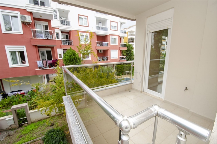 شقة من غرفتي نوم في ليمان كونيالتي 700 متر إلى البحر