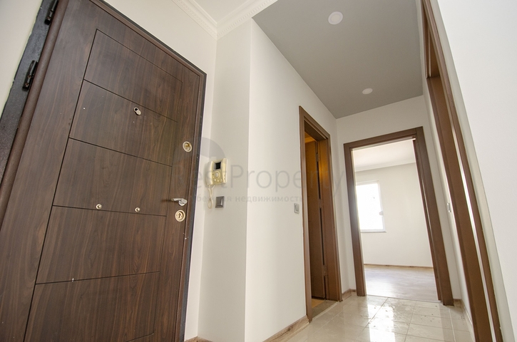 شقة من غرفتي نوم في ليمان كونيالتي 700 متر إلى البحر