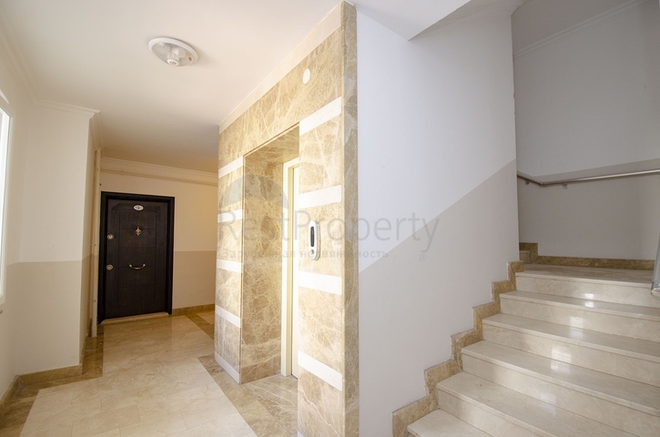 شقة من غرفتي نوم في ليمان كونيالتي 700 متر إلى البحر