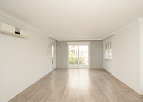 شقة من غرفتي نوم في ليمان كونيالتي 700 متر إلى البحر