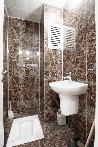 مكتب للبيع في لارا انطاليا