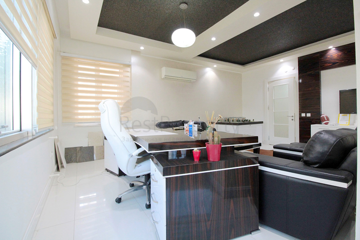 مكتب للبيع في لارا انطاليا