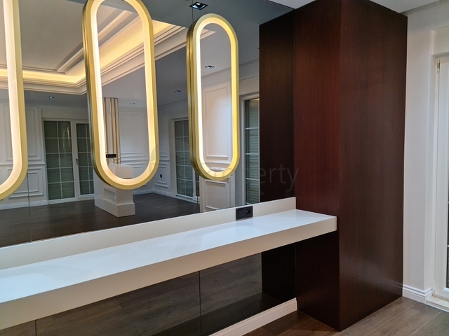 فيلا 8 + 2 على الطراز المغربي في انطاليا 800 متر من البحر