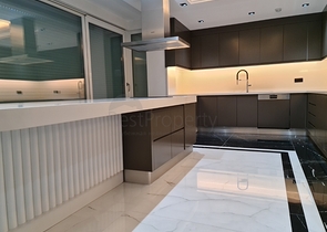 فيلا 8 + 2 على الطراز المغربي في انطاليا 800 متر من البحر