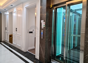 فيلا 8 + 2 على الطراز المغربي في انطاليا 800 متر من البحر