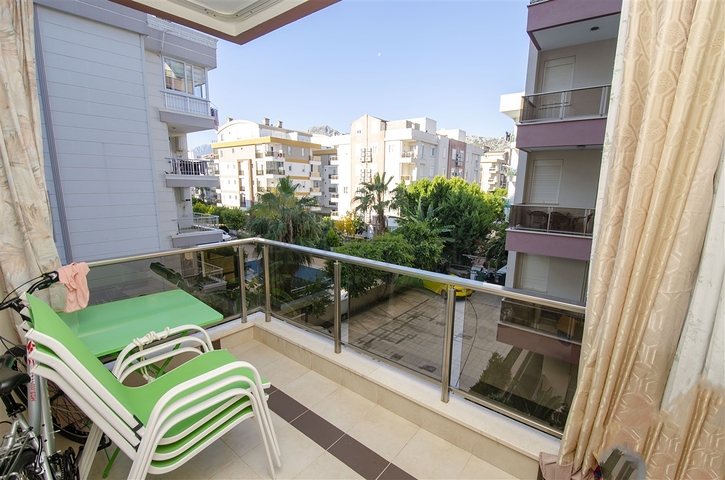 شقة 1 +1 مع الأثاث في ليمان 350 متر إلى البحر