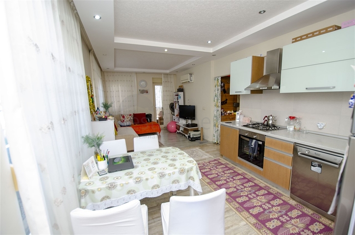 شقة 1 +1 مع الأثاث في ليمان 350 متر إلى البحر