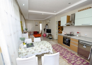 شقة 1 +1 مع الأثاث في ليمان 350 متر إلى البحر