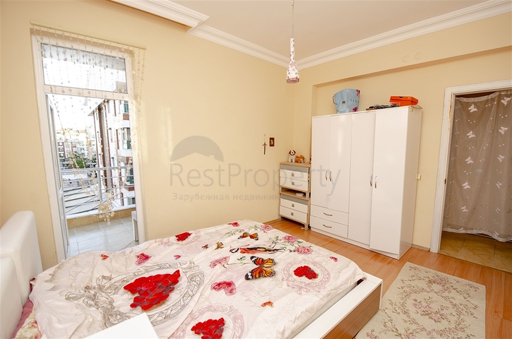 شقة بغرفة نوم واحدة في منطقة ليمان كونيالتي 800 متر إلى البحر