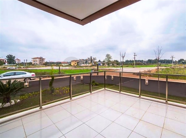 فيلا فاخرة 6 + 2 مع الأثاث في منطقة دوشمالتي