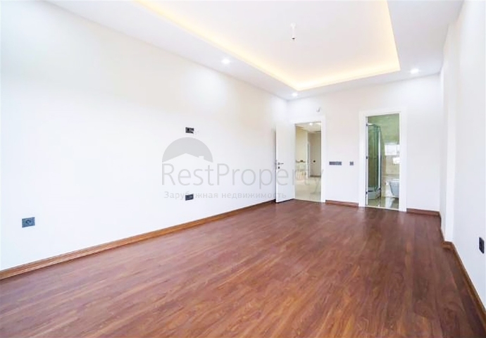 فيلا فاخرة 6 + 2 مع الأثاث في منطقة دوشمالتي