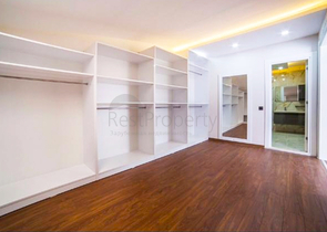 فيلا فاخرة 6 + 2 مع الأثاث في منطقة دوشمالتي