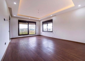 فيلا فاخرة 6 + 2 مع الأثاث في منطقة دوشمالتي