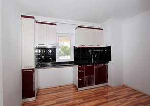 شقة 2 + 1 بأسعار في متناول الجميع في ليمان كونيالتي