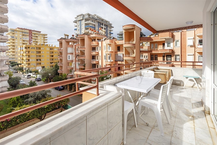 شقة غرفتين وصالة - مفروشة - في مهموتلار / الانيا 