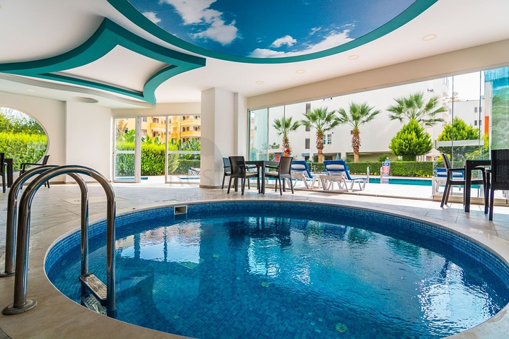 تصميم مميز - شقة مفروشة - ضمن مجمع فاخر في مهموتلار/ الانيا 