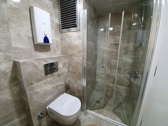 تصميم مميز - شقة مفروشة - ضمن مجمع فاخر في مهموتلار/ الانيا 