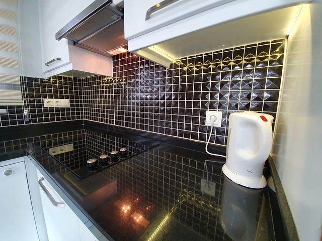 تصميم مميز - شقة مفروشة - ضمن مجمع فاخر في مهموتلار/ الانيا 