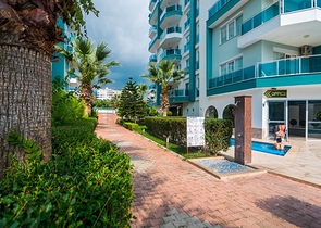 تصميم مميز - شقة مفروشة - ضمن مجمع فاخر في مهموتلار/ الانيا 