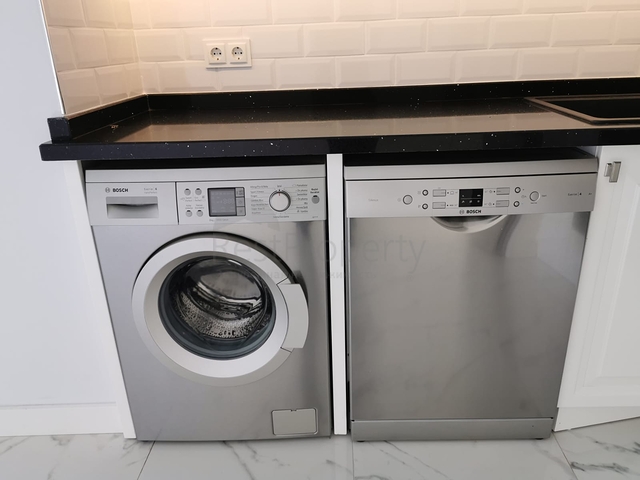 شقة غرفة وصالة - جانب شاطئ كليوباترا - مركز الانيا 