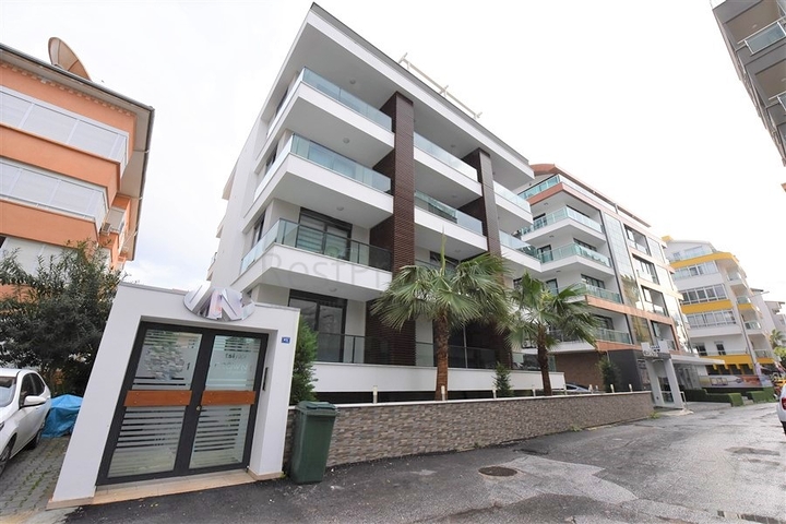 شقة غرفة وصالة - جانب شاطئ كليوباترا - مركز الانيا 