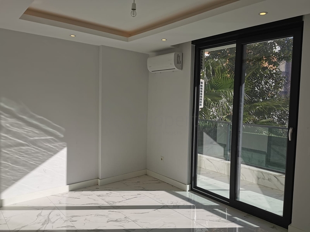 شقة غرفة وصالة - جانب شاطئ كليوباترا - مركز الانيا 