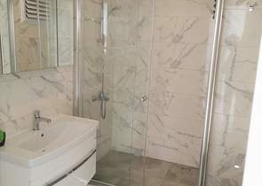 شقة غرفة وصالة - جانب شاطئ كليوباترا - مركز الانيا 