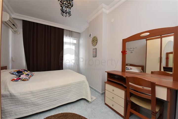 سعر منافس - شقة عائلية 3 غرف وصالة - مطبخ منفصل - في مهموتلار / الانيا 