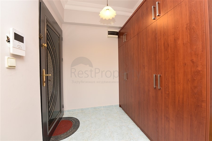 سعر منافس - شقة عائلية 3 غرف وصالة - مطبخ منفصل - في مهموتلار / الانيا 