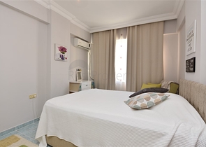 سعر منافس - شقة عائلية 3 غرف وصالة - مطبخ منفصل - في مهموتلار / الانيا 