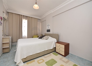 سعر منافس - شقة عائلية 3 غرف وصالة - مطبخ منفصل - في مهموتلار / الانيا 