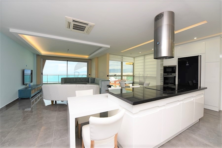 اطلالة بحر - مجمع خمس نجوم - بنتهاوس فاخرة - في كارجي جاك / الانيا 