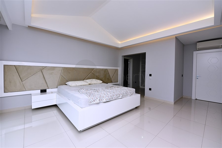 اطلالة بحر - مجمع خمس نجوم - بنتهاوس فاخرة - في كارجي جاك / الانيا 