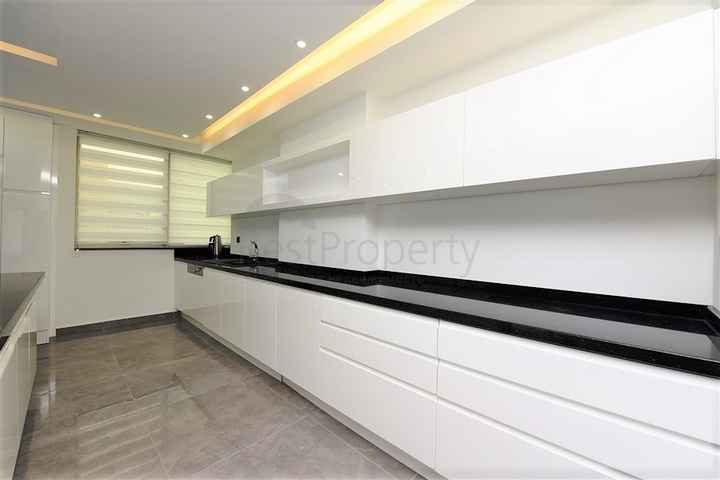 اطلالة بحر - مجمع خمس نجوم - بنتهاوس فاخرة - في كارجي جاك / الانيا 