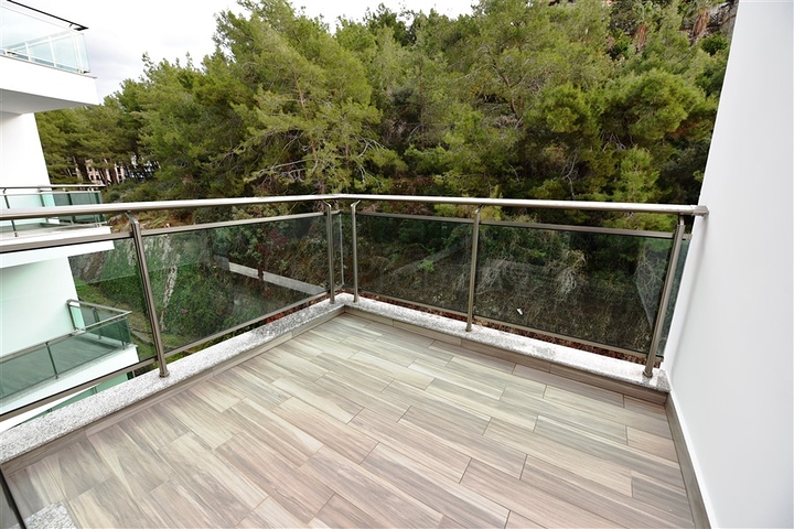 اطلالة بحر - مجمع خمس نجوم - بنتهاوس فاخرة - في كارجي جاك / الانيا 