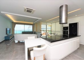 اطلالة بحر - مجمع خمس نجوم - بنتهاوس فاخرة - في كارجي جاك / الانيا 