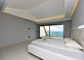 اطلالة بحر - مجمع خمس نجوم - بنتهاوس فاخرة - في كارجي جاك / الانيا 