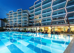 اطلالة بحر - مجمع خمس نجوم - بنتهاوس فاخرة - في كارجي جاك / الانيا 