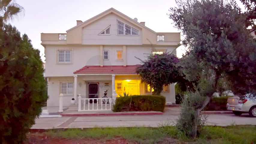 فيلا منفصلة 3 + 1 مع الأثاث في لارا أنطاليا