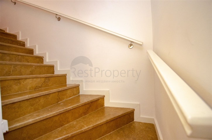 فيلا منفصلة 3 + 1 مع الأثاث في لارا أنطاليا