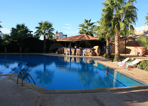 فيلا منفصلة 3 + 1 مع الأثاث في لارا أنطاليا