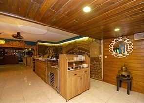 مشروع استثماري الجاهز ، مطعم للبيع في لارا